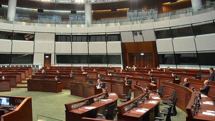 拉布剪布頻仍 議會文化須改變